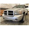 Image 2 : 150 -- 2006 DODGE DAKOTA, SILVER, 289902 KMS, 4x4