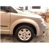 Image 25 : 201 -- 2008 DODGE GRAND CARAVAN, GOLD, 271110 KMS, FRONT WHEEL DRIVE
