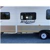Image 10 : 251 -- 2010 KEYSTONE HIDEOUT, WHITE "NO RESERVE"