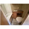 Image 37 : 251 -- 2010 KEYSTONE HIDEOUT, WHITE "NO RESERVE"