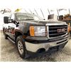 Image 8 : 161 -- 2010 GMC SIERRA, BLACK, 280206 KMS, 4X4,  NO DESIGNATIONS