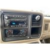 Image 52 : 163 -- 2005 GMC SIERRA, WHITE, 237691 KMS, 4X4