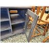 Image 2 : 613 -- ENTERTAINMENT STAND WITH GLASS DOORS