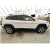 Image 11 : 0E -- 2015 JEEP CHEROKEE, WHITE, 232364 KMS, 4X4