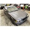 Image 10 : 3 -- 1994 BMW 325I CONVERTIBLE, GREEN, 247087 KMS, REAR WHEEL DRIVE