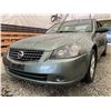 Image 2 : 4 -- 2005 NISSAN ALTIMA, GREEN, 215188 KMS, FRONT WHEEL DRIVE