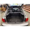 Image 28 : 8 -- 2002 HYUNDAI ELANTRA, SILVER, 227484 KMS, FRONT WHEEL DRIVE