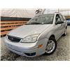 Image 1 : 10 -- 2005 FORD FOCUS, SILVER, 254082 KMS, FRONT WHEEL DRIVE