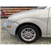 Image 31 : 10 -- 2005 FORD FOCUS, SILVER, 254082 KMS, FRONT WHEEL DRIVE