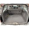Image 43 : 10 -- 2005 FORD FOCUS, SILVER, 254082 KMS, FRONT WHEEL DRIVE