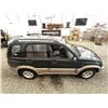 Image 13 : 107 -- 2001 SUZUKI GRAND VITARA, GREEN, 229673 KMS, 4X4