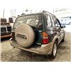 Image 14 : 107 -- 2001 SUZUKI GRAND VITARA, GREEN, 229673 KMS, 4X4