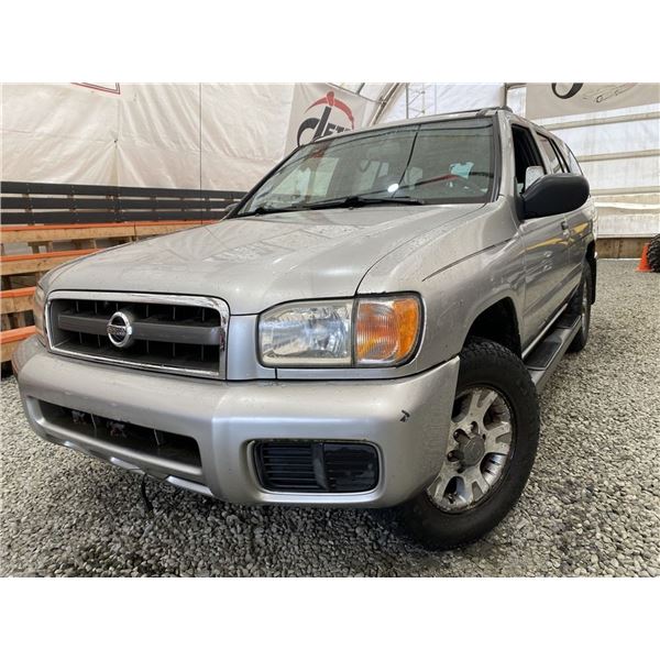 110 -- 2002 NISSAN PATHFINDER, SILVER, 328092 KMS, 4X4