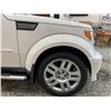 Image 25 : 117 -- 2010 DODGE NITRO, WHITE, 193073 KMS, FOUR WHEEL DRIVE