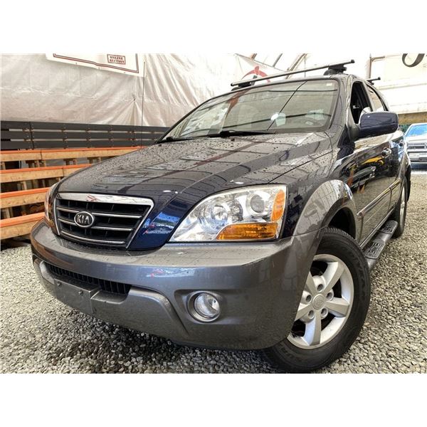 130 -- 2008 KIA SORENTO, BLUE, 161560 KMS, 4X4,  NO DESIGNATIONS