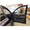Image 37 : 130 -- 2008 KIA SORENTO, BLUE, 161560 KMS, 4X4,  NO DESIGNATIONS