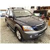 Image 9 : 130 -- 2008 KIA SORENTO, BLUE, 161560 KMS, 4X4,  NO DESIGNATIONS