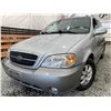 Image 1 : 206 -- 2005 KIA SEDONA, SILVER, 260509 KMS, FRONT WHEEL DRIVE