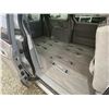 Image 41 : 206 -- 2005 KIA SEDONA, SILVER, 260509 KMS, FRONT WHEEL DRIVE