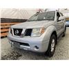 Image 2 : 113 -- 2006 NISSAN PATHFINDER, SILVER, 233135 KMS, 4X4