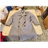 Image 8 : 937 -- LADIES MEDIUM/SIZE 8 COATS(ANDREW MARC PREMIUM DOWN COAT, LONDON FOG, AND JOE FRESH)