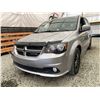 Image 2 : 0S -- 2017 DODGE CARAVAN, SILVER, 139209 KMS, FRONT WHEEL DRIVE