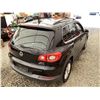 Image 16 : 122 -- 2011 VOLKSWAGEN TIGUAN, BLACK, 187607 KMS, ALL WHEEL DRIVE