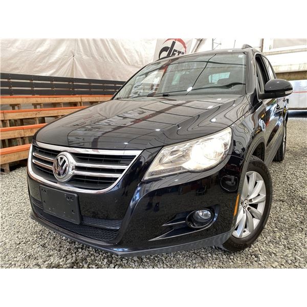 122 -- 2011 VOLKSWAGEN TIGUAN, BLACK, 187607 KMS, ALL WHEEL DRIVE