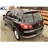 Image 22 : 122 -- 2011 VOLKSWAGEN TIGUAN, BLACK, 187607 KMS, ALL WHEEL DRIVE