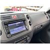 Image 54 : 122 -- 2011 VOLKSWAGEN TIGUAN, BLACK, 187607 KMS, ALL WHEEL DRIVE