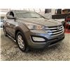 Image 8 : 115 -- 2013 HYUNDAI SANTA FE, GREY, 220215 KMS, ALL WHEEL DRIVE,  REBUILT STATUS