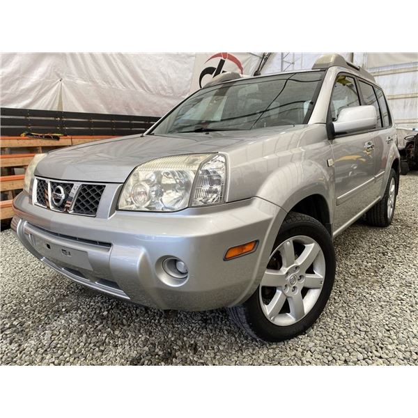 266 -- 2006 NISSAN X-TRAIL, SILVER, 212107 KMS, 4X4