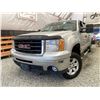 Image 1 : 150 -- 2010 GMC SIERRA K1500, GREY, 172841 KMS, 4X4