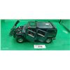 Image 1 : Hummer H2 die cast 1:18 scale