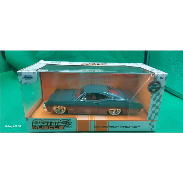 Unopened package 1967 Chevrolet Impala SS die cast car 1:24 scale