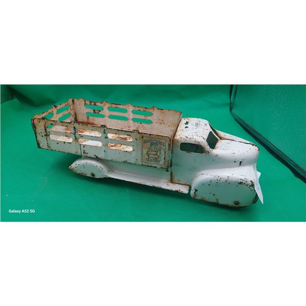 Marcrest Dairy pressed steel truck, 1950s 13"