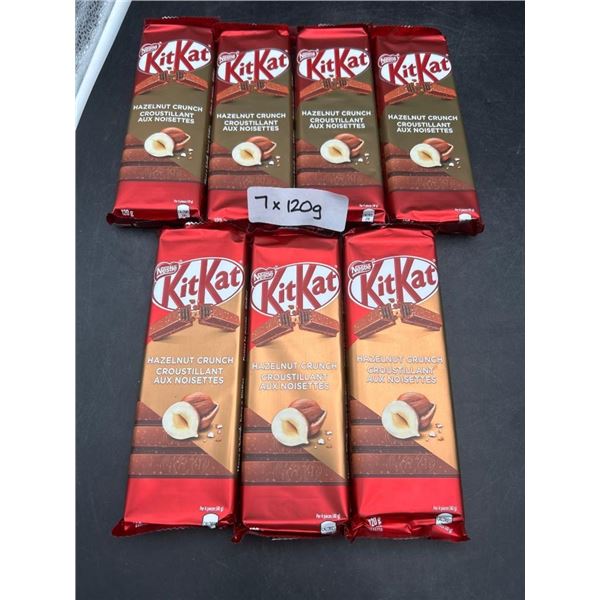 Lot of 7 KitKat Hazelnut Crunch Bars 120g Each