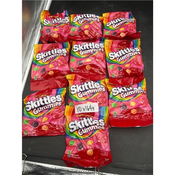 Skittles Gummies Assorted Fruit Flavors, 10 Packs of 164g Each