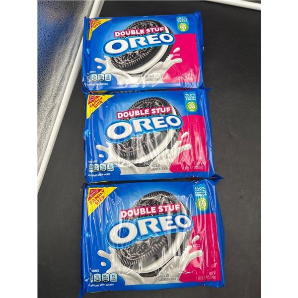 Oreo Double Stuf Family Size Chocolate Sandwich Cookies – 3 Packs x 530g