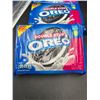 Image 2 : Oreo Double Stuf Family Size Chocolate Sandwich Cookies – 3 Packs x 530g