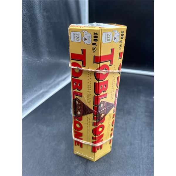 Set Of 6 Toblerone Swiss Milk Chocolate Bars 100g Each