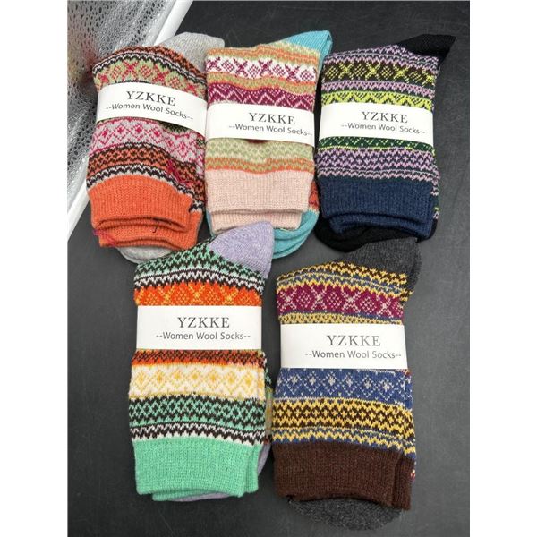 Set of YZKKE Women’s Wool Socks – Assorted Colors and Patterns Lot of 5