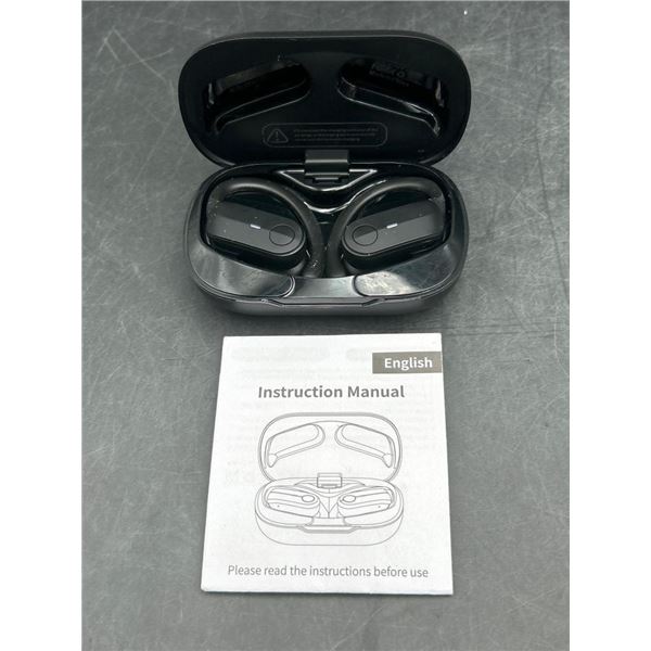 Wireless Bluetooth Earbuds With Charging Case