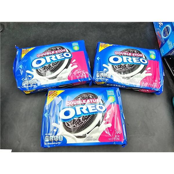 Lot of 3 Packs of Oreo Double Stuf Chocolate Sandwich Cookies, 3x530g
