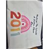 Image 4 : 13th Birthday Gift Set with Keepsakes and Accessories