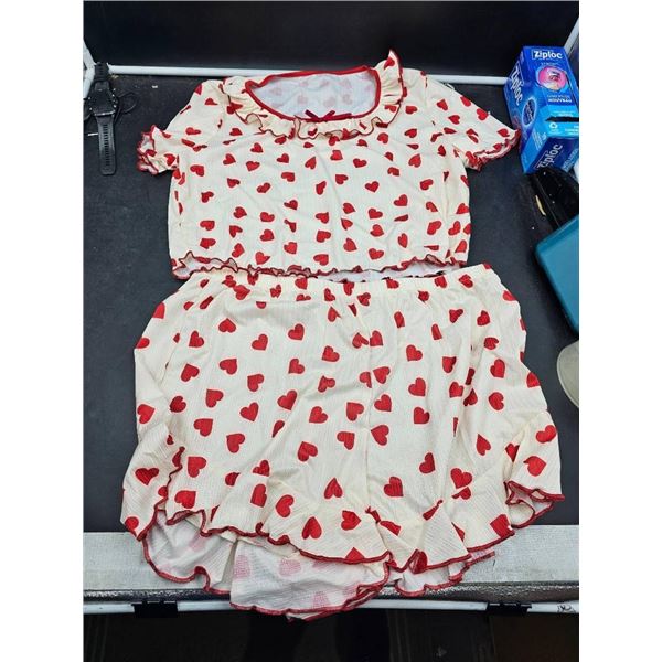 Beaulum Women’s Two-Piece Pajama Set, Size XL, Red Heart Pattern
