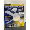Image 2 : Bell + Howell Socket Fanlight With 3 Fan Speeds and 1000 Lumens