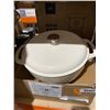 Image 1 : White Enamel Coated Cast Iron Round  Dutch Oven Cookware with Lid
