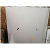 Image 2 : Delta 60 x 30 Classic 400 Bathtub Wall Set 40205-T-40