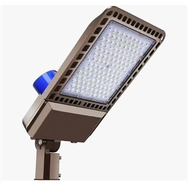 LED Parking Lot Light With IP65 Rating and 5000K Color Temperature